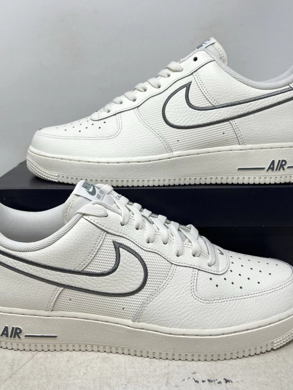 Men's Nike Air Force 1 '07 SE Shoes Sneakers - Sail Cool Grey IB7677-101